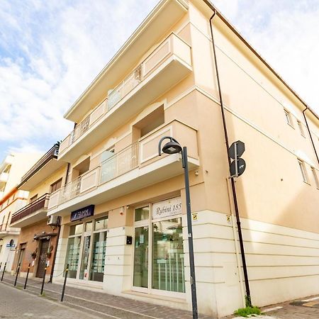 Giada 2P - Palazzina Laura Myho Casa Daire Tortoreto Dış mekan fotoğraf